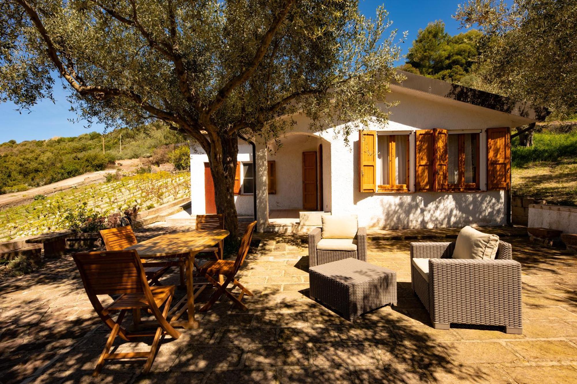 Welcomely - Badde Nuraghe Dimora Vista Mare Con Parcheggio Privato Magomadas Ngoại thất bức ảnh