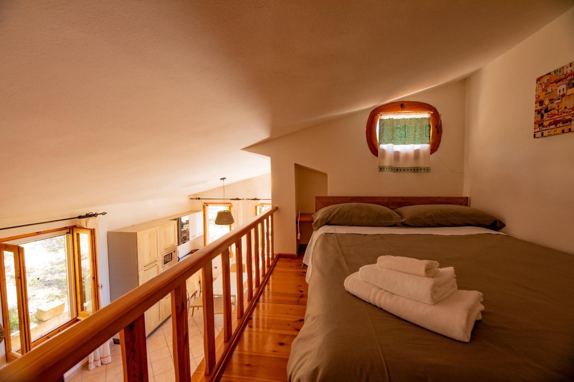 Welcomely - Badde Nuraghe Dimora Vista Mare Con Parcheggio Privato Magomadas Ngoại thất bức ảnh